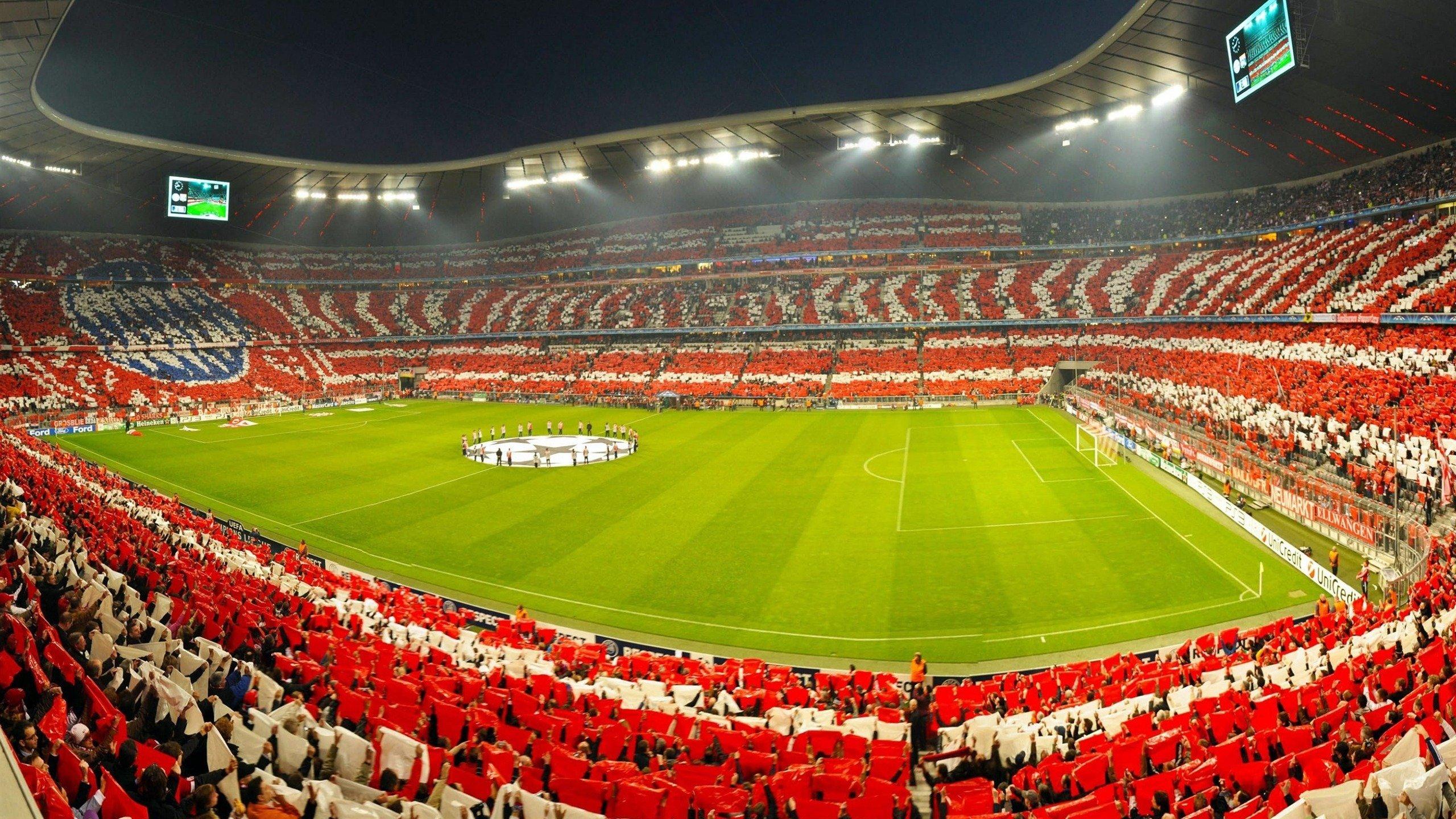 意昂体育-欧冠八强战上演惊天逆转 曼城绝杀皇马晋级四强