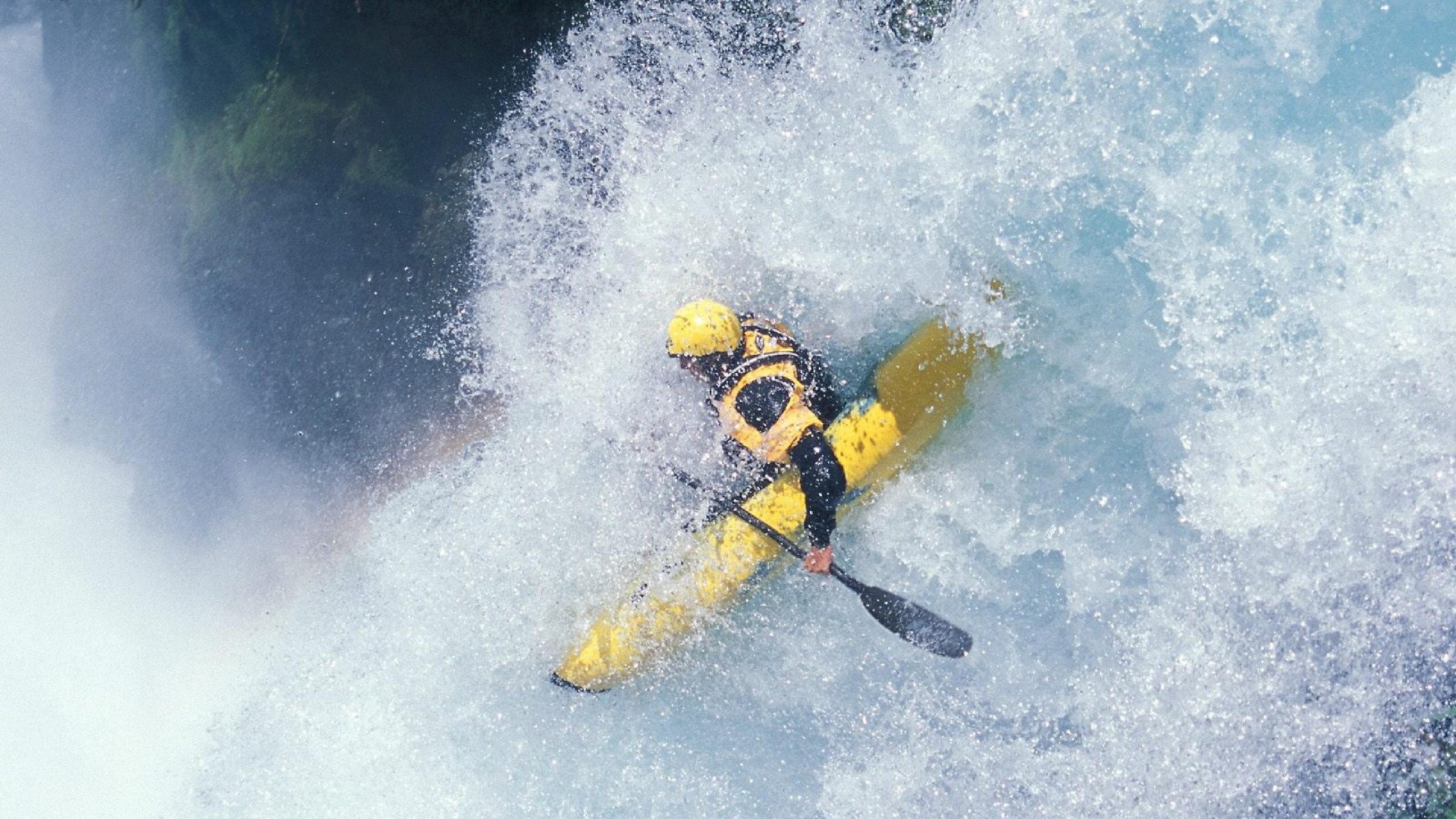 中国皮划艇队亚锦赛斩获三金 年轻选手表现亮眼