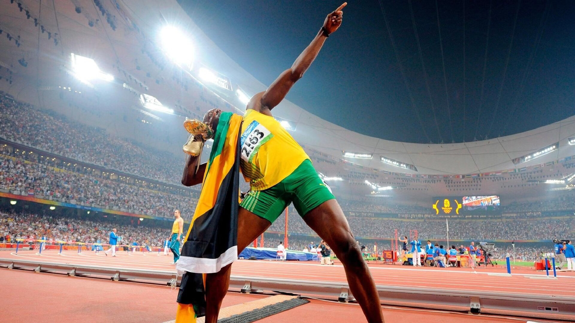 欧冠决赛上演惊天逆转，曼城点球大战力克拜仁夺冠_意昂体育app